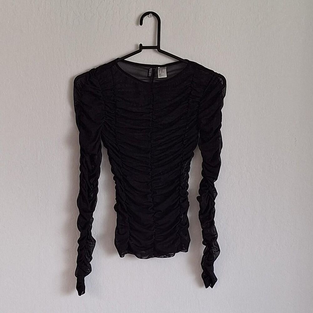 Divided Women's Black Crop-top - Picture 3 of 4
